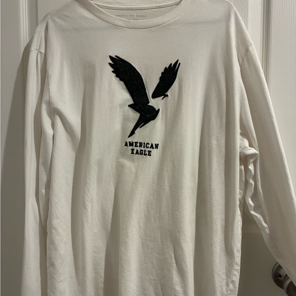 American Eagle Cream Super Soft Tee